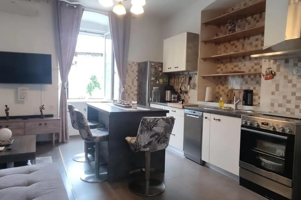Zen Garden Apartment Opatija 0*,